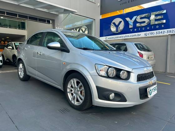 CHEVROLET SONIC 1.6 LTZ SEDAN 16V FLEX 4P AUTOMÁTICO CHEVROLET SONIC 1.6 LTZ SEDAN 16V FLEX 4P AUTOMÁTICO